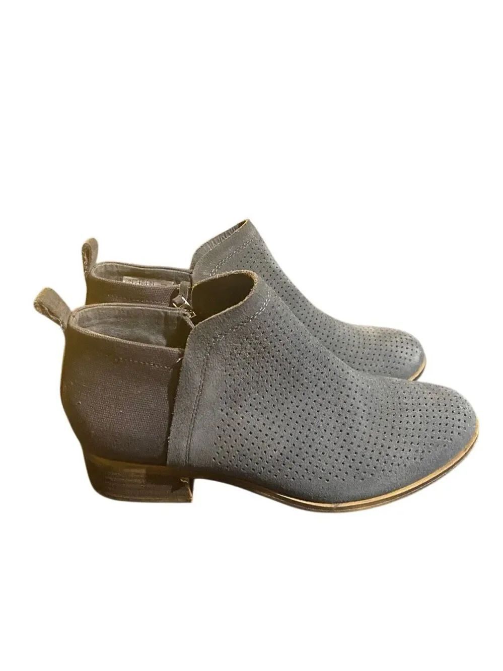 Tom’s women’s casual gray side, zip ankle comfort, suite boot 8